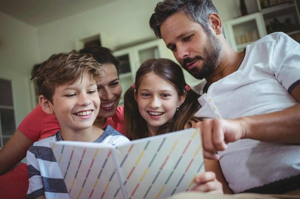Album photo enfance : gardez vos souvenirs familiaux
